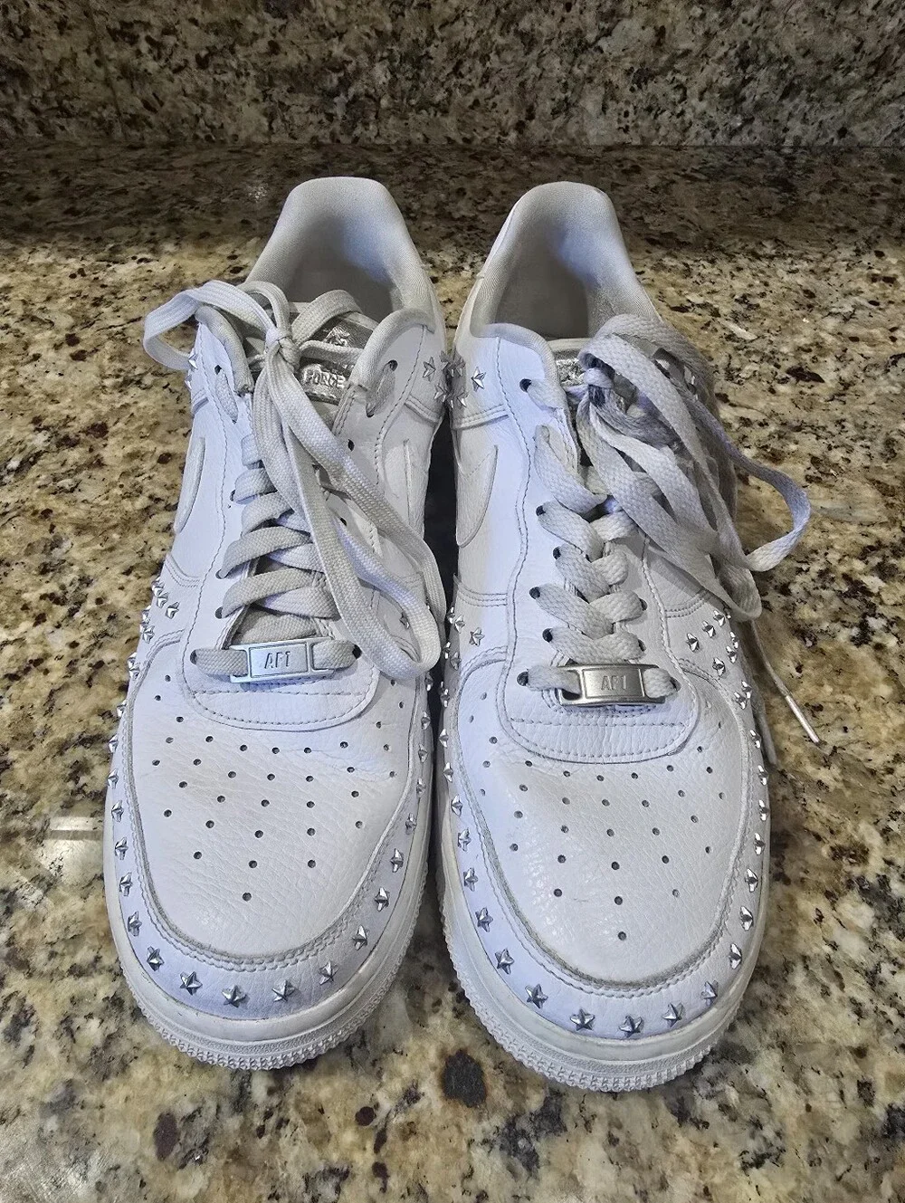 Nike Air Force 1 Low Star-Studded White Size 9.5